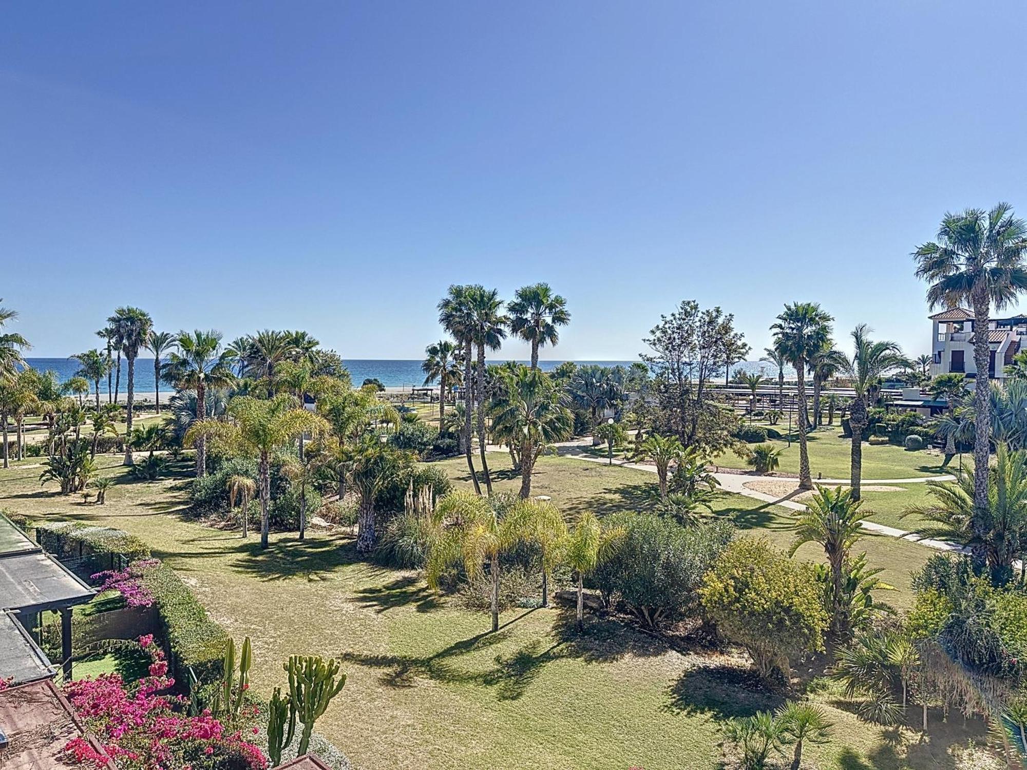 Vive Vera Rentals - Atico En 1º Linea Con Vistas Al Mar Exteriör bild